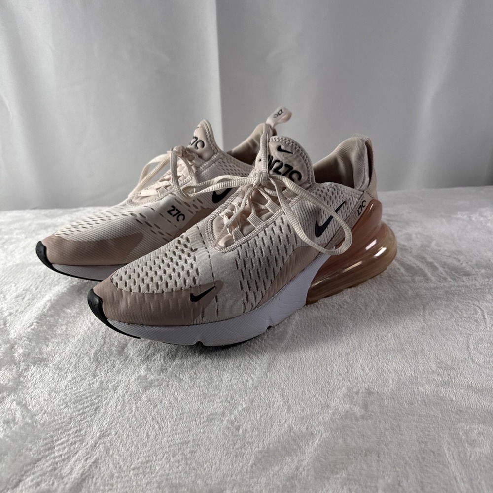 Nike Women's Air Max 270 sneakers Light Pink Women's Size 10